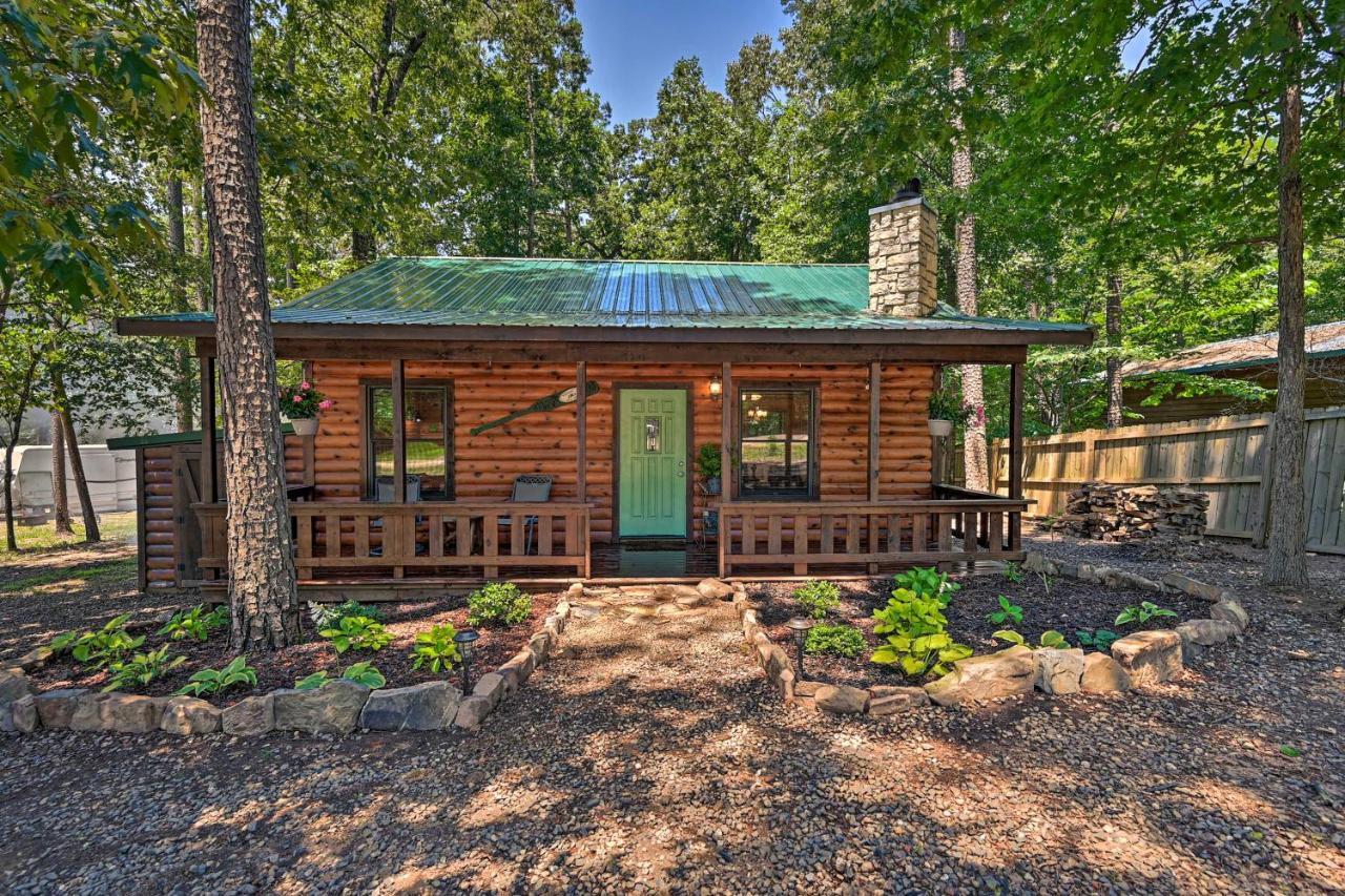 Holiday home Azalea House - Forest Gem With Hot Tub! Broken Bow