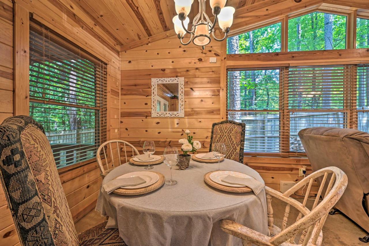 Holiday home Azalea House - Forest Gem With Hot Tub! Broken Bow