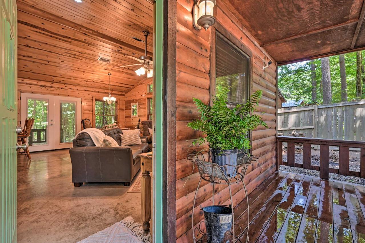 Azalea House - Forest Gem With Hot Tub! Broken Bow